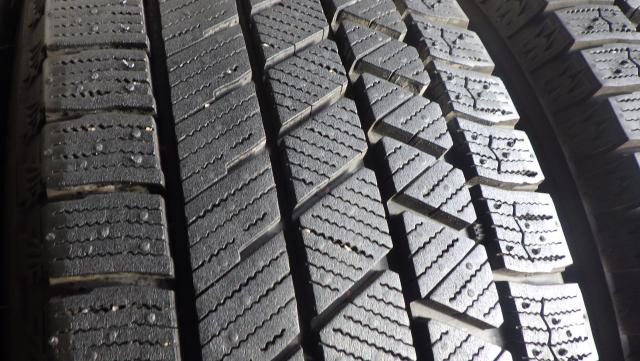 2024年製8.5~9分山前後 ブリヂストン ブリザックVRX3 175/65R15 84Q 中古4本セット 081014