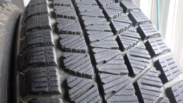 081021 2024年製 ブリジストン ブリザック DM-V3 235/55R20 102Q ４本セット