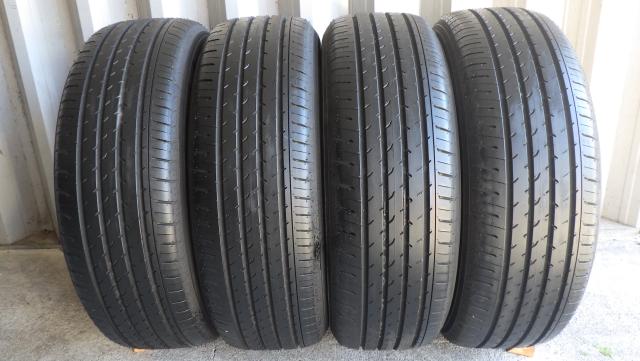 081029　2026年製 アルファード 新車外し 225/60R18 100H ヨコハマ ADVAN V03