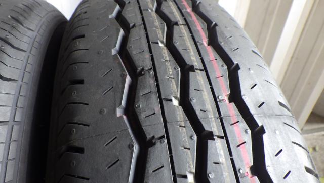  081029 2026年製ハイエース新車外し ブリヂストン エコピア RD613 195/80R15 107/105N LT