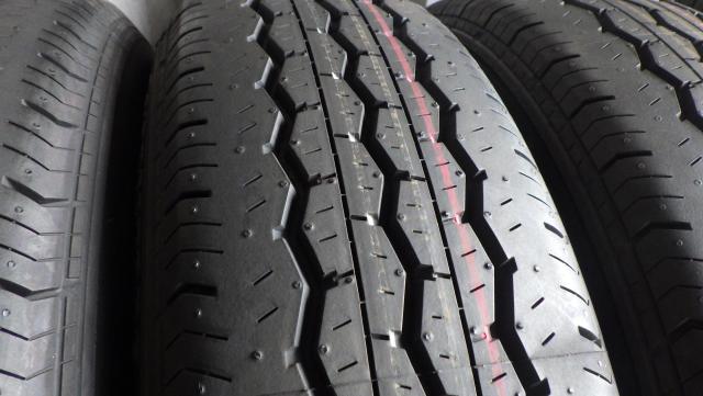  081029 2026年製ハイエース新車外し ブリヂストン エコピア RD613 195/80R15 107/105N LT