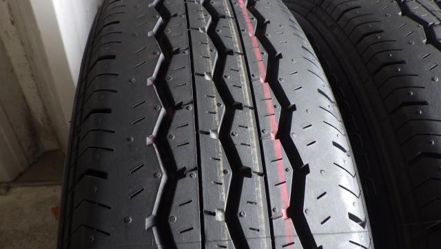  081029 2026年製ハイエース新車外し ブリヂストン エコピア RD613 195/80R15 107/105N LT