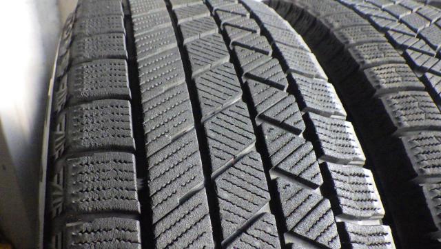081030  2023年製 ブリヂストン ブリザックVRX3 175/65R15 84Q 中古4本セット