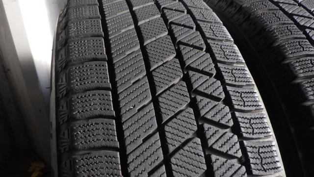 081030 2023年製 8.5分山前後！ ブリヂストン ブリザックVRX3 185/60R15 84Q 中古4本　
