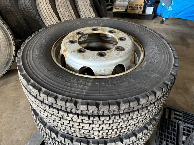 中古スタットレスタイヤ1本価格