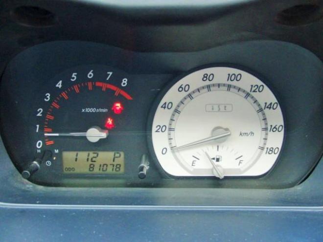 イスト1.5F Lエディション 4WD 4WD 1500 5Dr