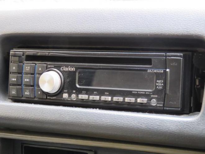 ランドクルーザー60型P-HJ61V改、リフトアップ済み 4WD 3980 5Dr