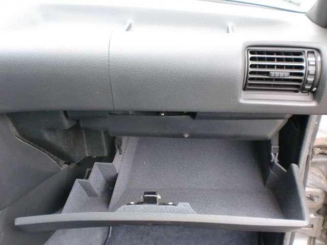 BMW3シリーズ 320i ローダウン 社外16インチ CDコンポ 2000 4SD