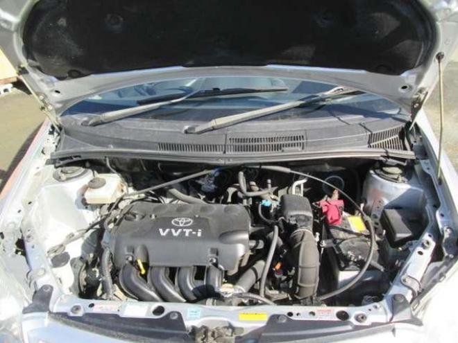イスト1.5F 4WD ローダウン Eスタ付 5HB