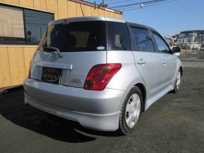 イスト1.5F 4WD ローダウン Eスタ付 5HB