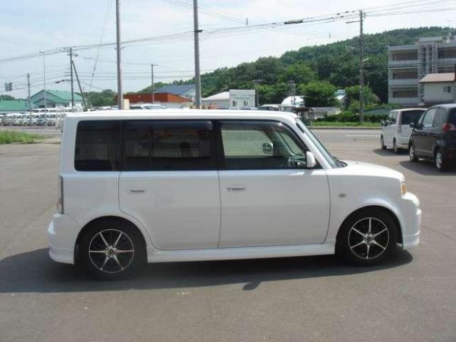 bB1.5 S Wバージョン HIDセレクション? 4WD 5HB