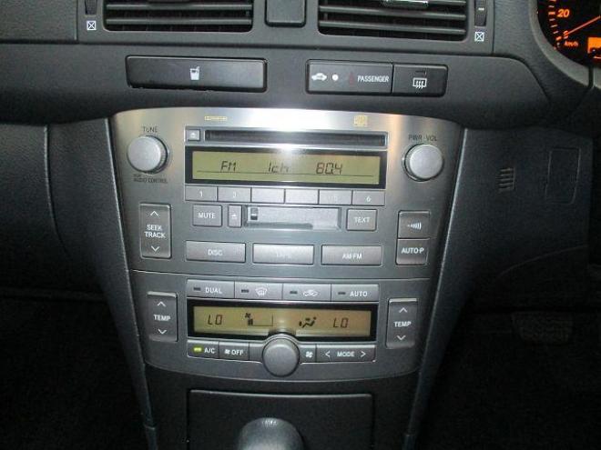 アベンシスワゴン2.0Xi 4WD 4WD 2000 5Dr