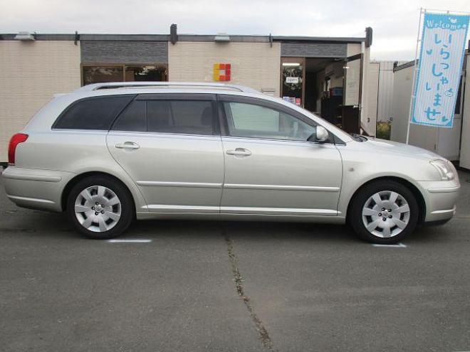 アベンシスワゴン2.0Xi 4WD 4WD 2000 5Dr