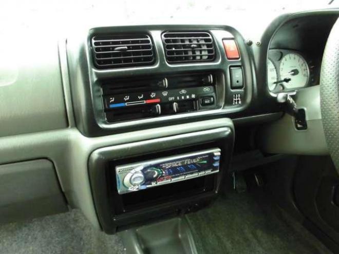 ジムニー660 XC 4WD ターボ 3Dr