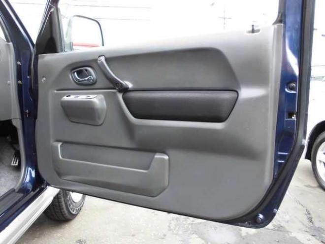 ジムニー660 XC 4WD ターボ 3Dr