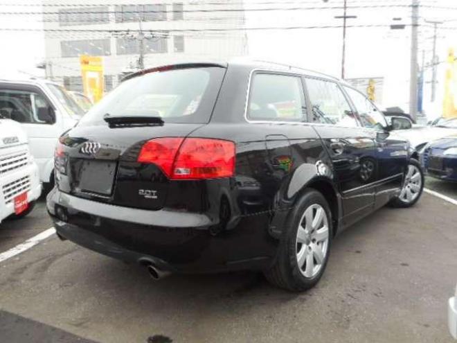 アウディA4アバント 2.0 TFSI クワトロ 4WD 5WG
