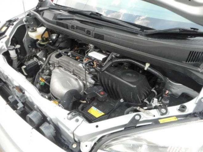 ヴォクシー2.0 X Vエディション 4WD 5Dr