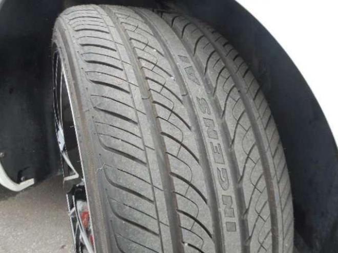 アウディA4アバント 1.8T クワトロ SE 4WD 5WG