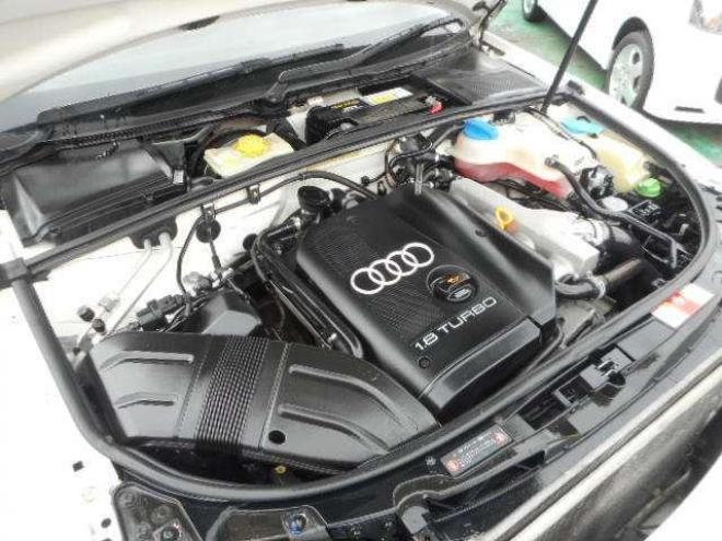 アウディA4アバント 1.8T クワトロ SE 4WD 5WG