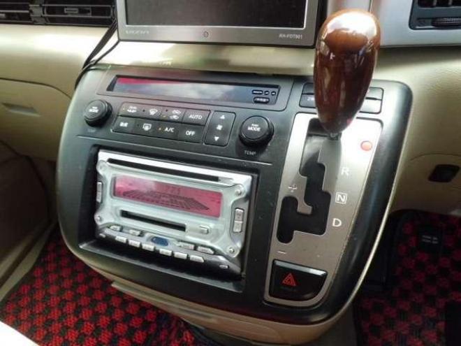 エルグランド3.5 V 70th-II 4WD 5Dr
