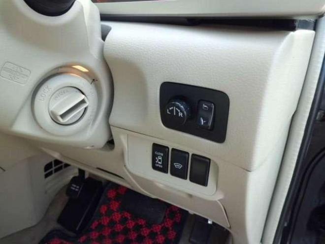 エルグランド3.5 V 70th-II 4WD 5Dr