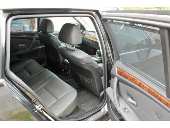 BMW525iツーリング　ハイライン 2500 5Dr