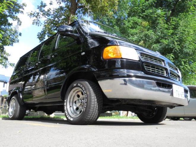 ダッジラムバン　ショーティー 5200 4Dr