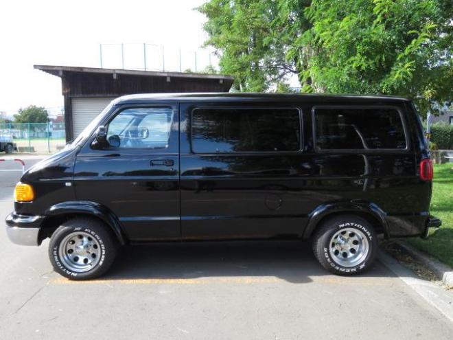 ダッジラムバン　ショーティー 5200 4Dr