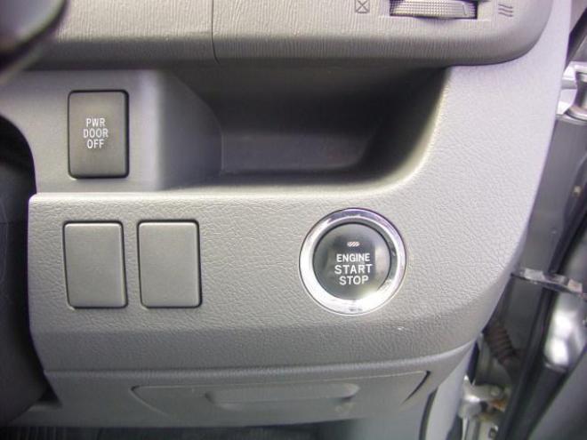 ノアX Lセレクション 4WD ワンオーナー 2000 5Dr