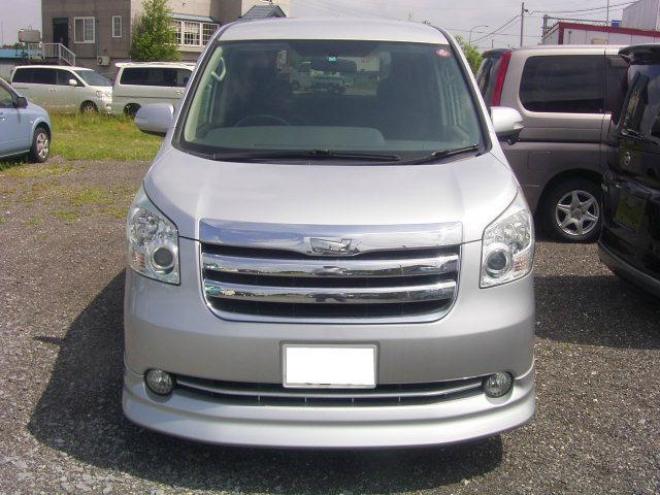 ノアX Lセレクション 4WD ワンオーナー 2000 5Dr