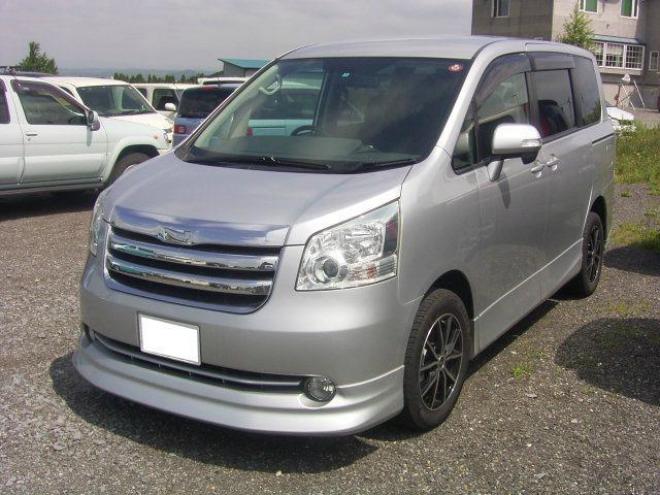 ノアX Lセレクション 4WD ワンオーナー 2000 5Dr