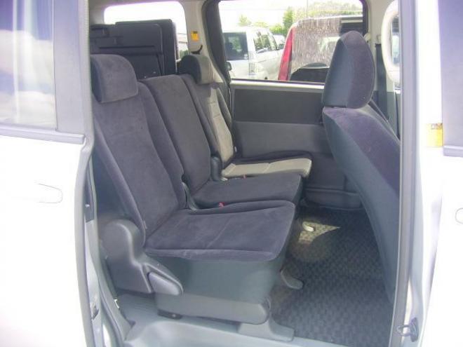 ノアX Lセレクション 4WD ワンオーナー 2000 5Dr