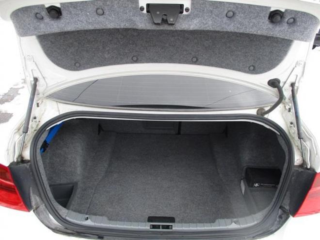 BMW320i 2000 5Dr