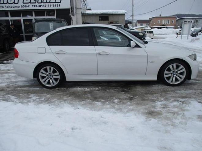 BMW320i 2000 5Dr