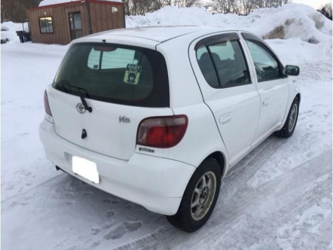 ヴィッツ 4WD 1300 5Dr