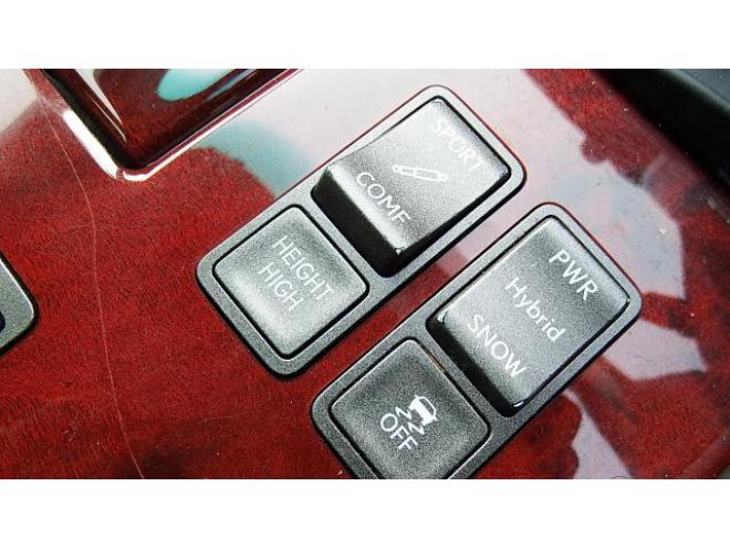レクサス600h Iパッケージ 4WD 4WD 5000 4Dr
