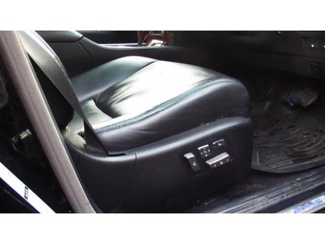 レクサス600h Iパッケージ 4WD 4WD 5000 4Dr