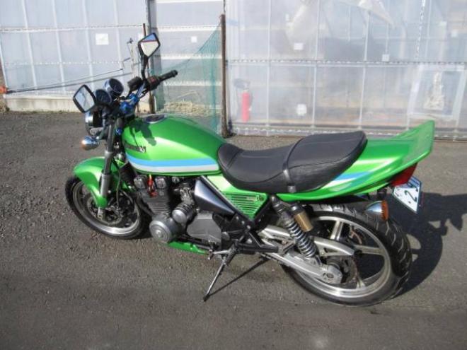 KAWASAKIゼファー400 400