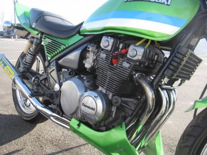 KAWASAKIゼファー400 400