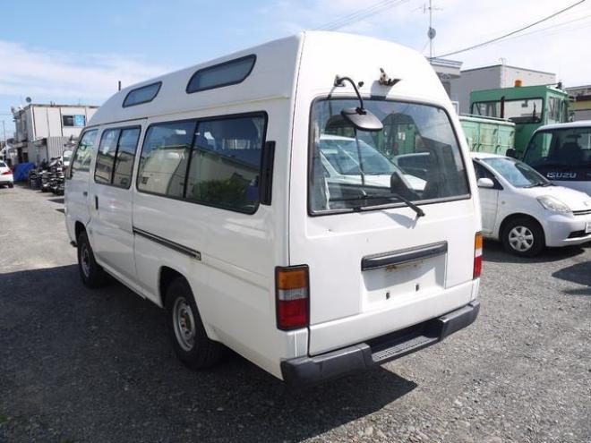 リフトタイプキャラバンバン チェアキャブ 4WD 車椅子仕様車 昇降リフト付き 3200D 4Dr