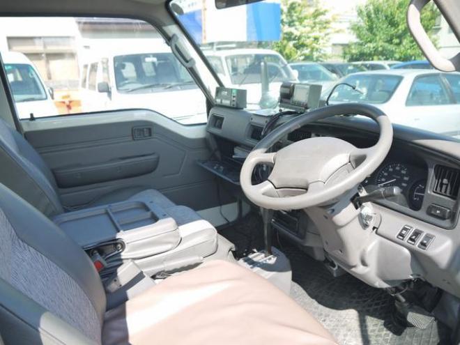 リフトタイプキャラバンバン チェアキャブ 4WD 車椅子仕様車 昇降リフト付き 3200D 4Dr