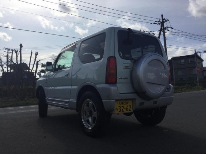 ジムニー特価！ 車検満タン！内外磨き清掃！ エンジンスターター！ワイルドウインドー 4WD 660 3Dr