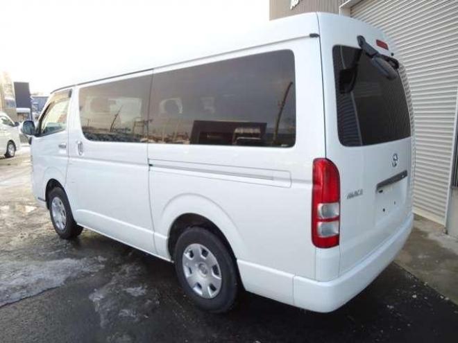ハイエース2.7 GL ロング ミドルルーフ 4WD 4Dr