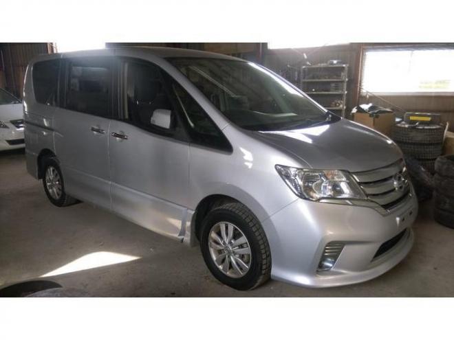 セレナハイウェイスター 4WD ツインモニター  2000 5Dr