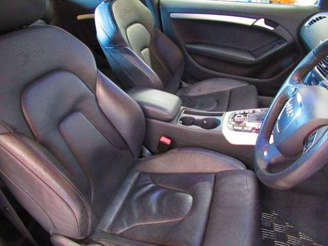 アウディA5 2.0 TFSI クワトロ Sラインパッケージ 4WD　 正規輸入車 2000 2Dr
