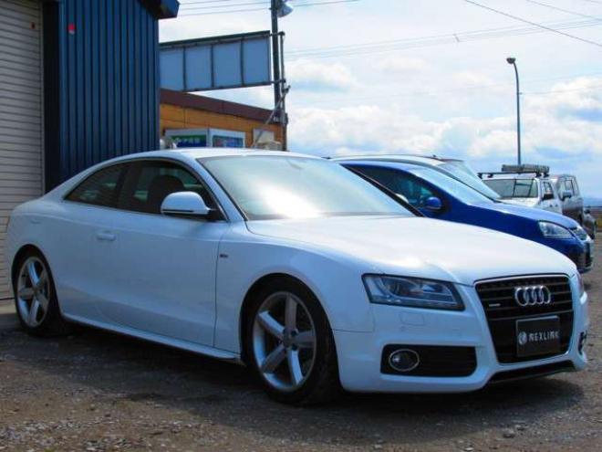 アウディA5 2.0 TFSI クワトロ Sラインパッケージ 4WD　 正規輸入車 2000 2Dr