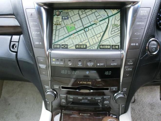 レクサスＬＳ ＬＳ６００ｈＬ後席セパレートシートパッケージ 4WD 5000 4Dr