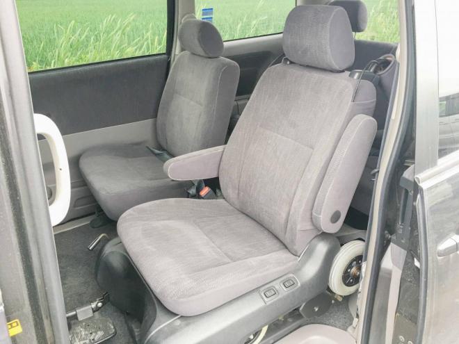 ノアＸ　Ｖセレクション　４ＷＤ　禁煙車　寒冷地　１年保証　福祉車 4WD