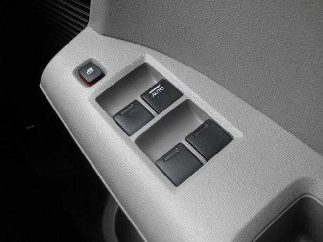 フリードＧ　Ｌパッケージ４ＷＤ　ナビＴＶ　パワースライドドア 4WD 1500 5Dr