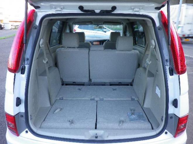 アイシスプラタナリミテッド４ＷＤ　パワスラ　ＨＤＤナビ　寒冷地仕様 4WD 2000 5Dr